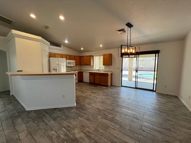 Photo - 3 Bedroom Pool Home