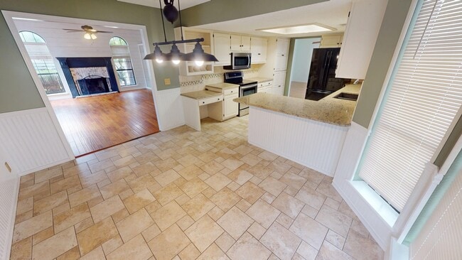 Photo - 7535 S Trenton Pl
