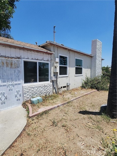 Photo - 858 S Riverside Ave