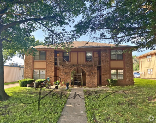 Building Photo - 103 SW 20th St Rental