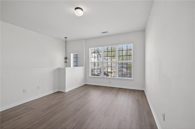 Photo - 1805 Liberty Pkwy NW