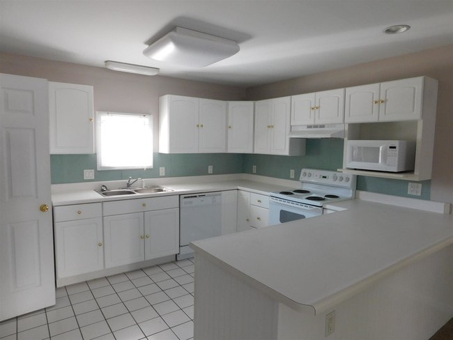 Photo - Wedgewood Hills