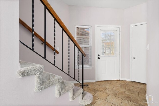 Photo - 1260 Cranbrook Dr