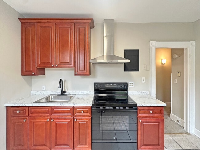 Photo - 2618 Maryland Ave Unit Apt 2