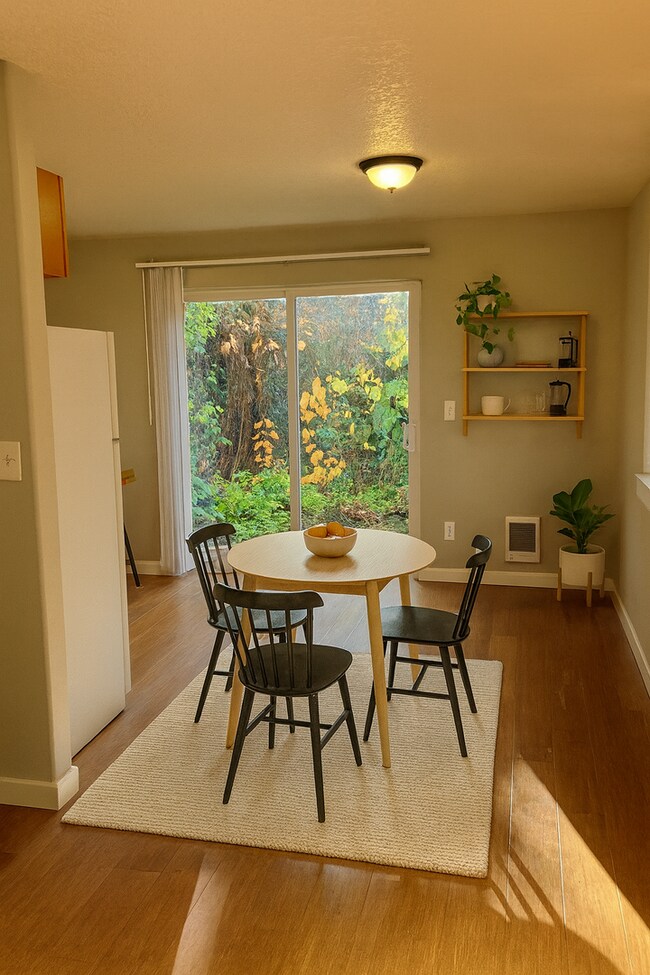 Building Photo - 3924 SE Gladstone St