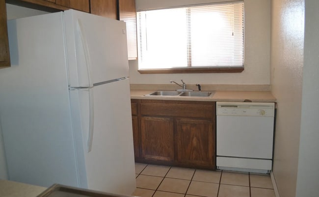 Photo - Move-In Special! 3 Bed 2 Bath Home in Stead