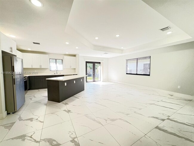 Photo - 2518 NW 9th Pl