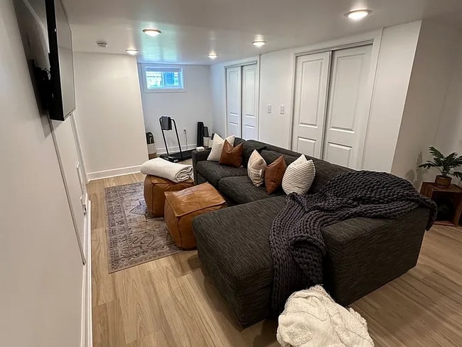 Building Photo - updated quality 4-bedroom, 2-bath home in Tacoma