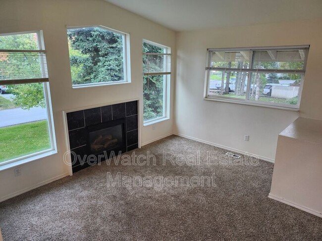 Photo - 705 Pearl Dr Townhome