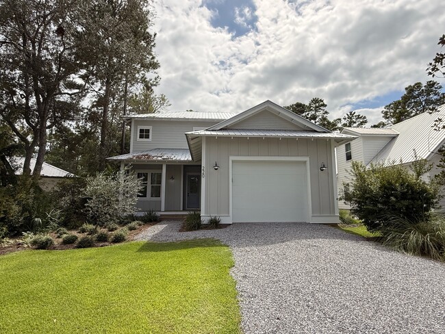 Photo - 220 Greenbriar Ln