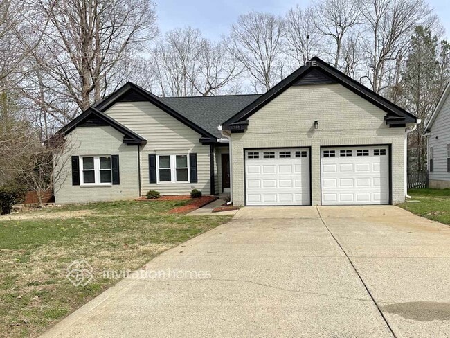 Building Photo - 12512 Diamond Dr