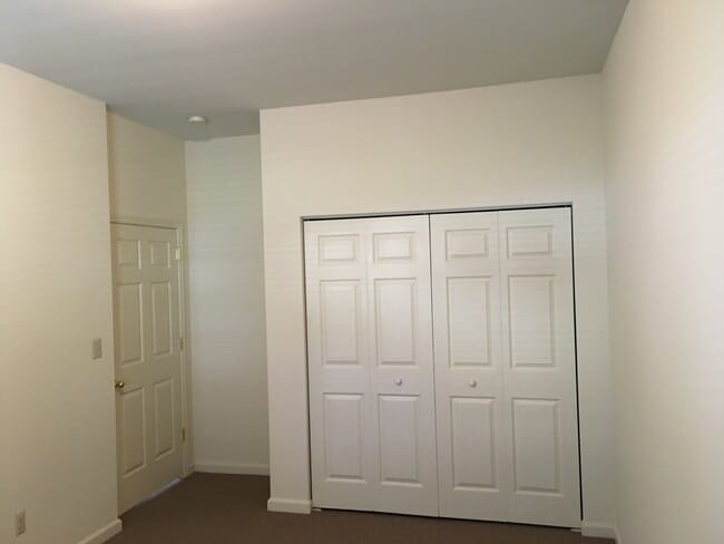 1165 Main St