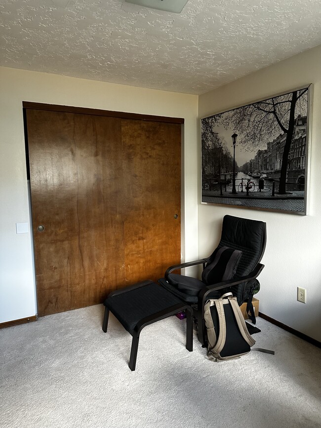 Photo - 337 NW Bailey Ave Unidad 337