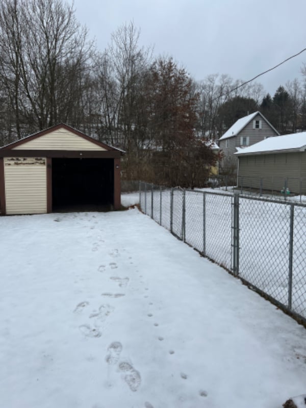 Photo - 31 Mechanic St