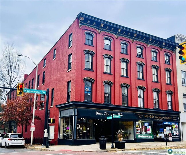 Photo - 200 Northampton St