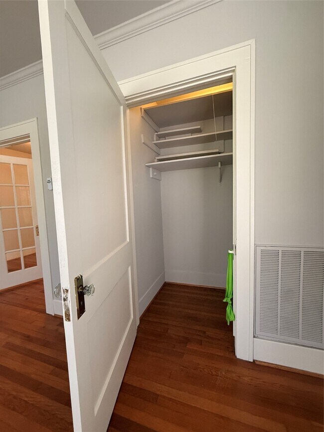 Photo - 1201 W Gray St Unit 3