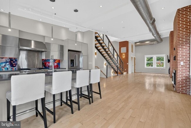 Photo - 1620 15th St NW
