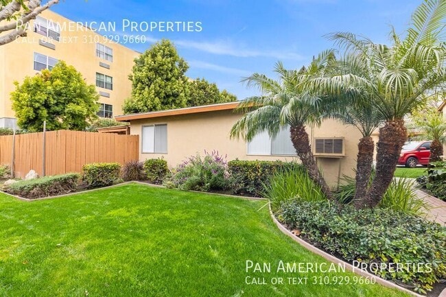 Photo - 15443 Van Buren St