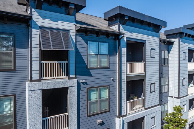 Vue at Embry Hills