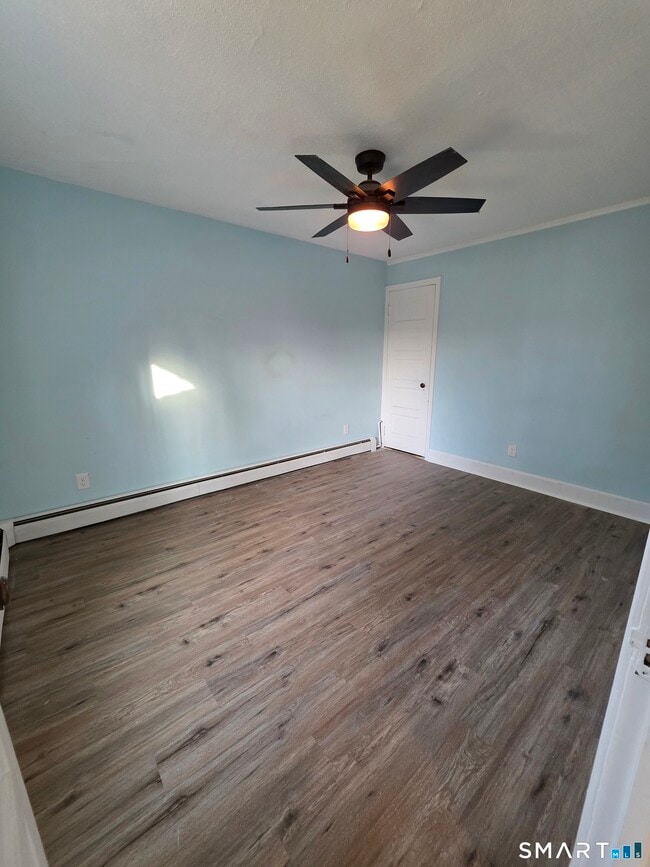 Photo - 19 Wheatley St