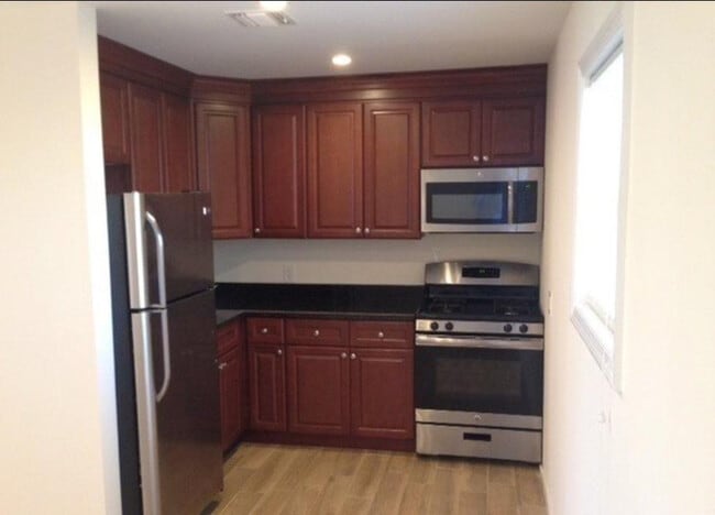 Photo - 55 Taylor St Unit A1