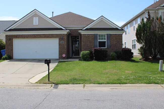 Photo - 217 Edgecroft Way