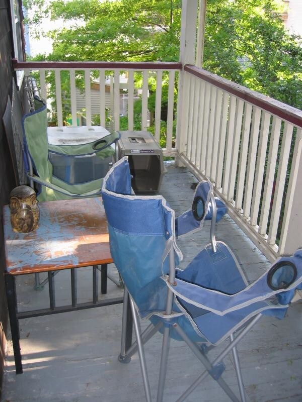 Photo - 24 Oak Square Ave