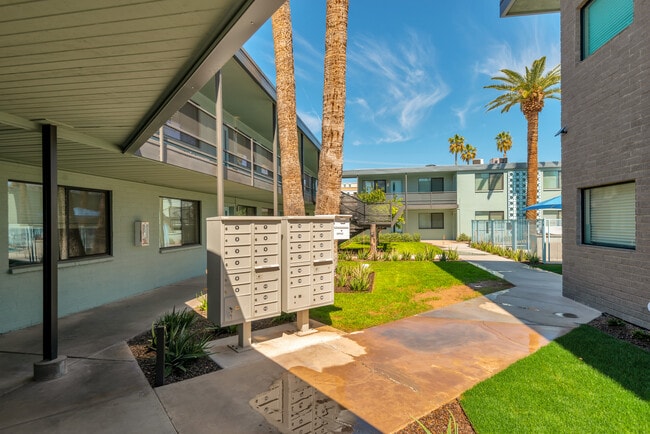 Photo - Shalimar Sands