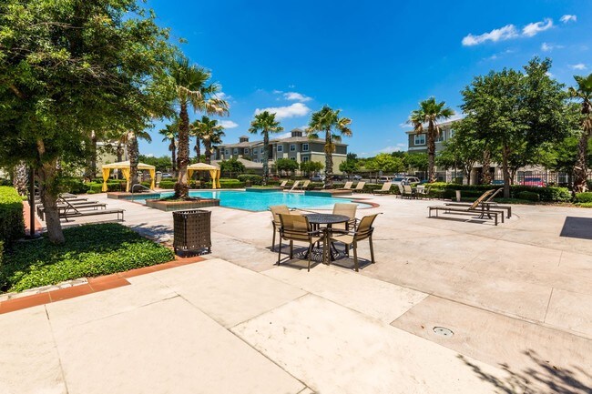 Marquis At The Rim Apartments For Rent in San Antonio, TX