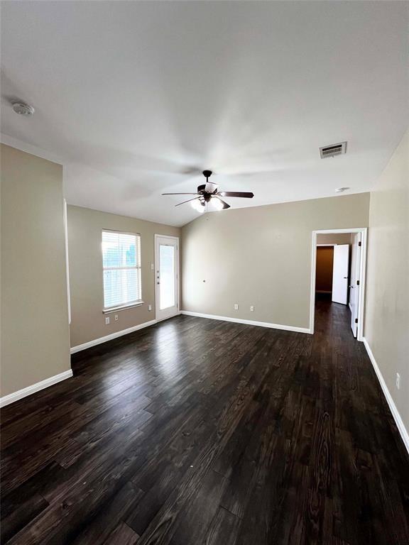 Photo - 130 Marvin Cove