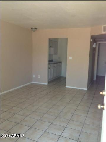 Photo - 1333 W 5th St