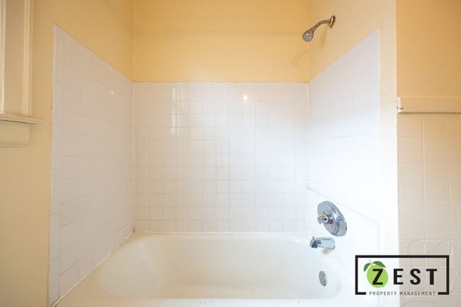 Photo - 12120 Stoepel St Unit 12120 Stoepel -  2
