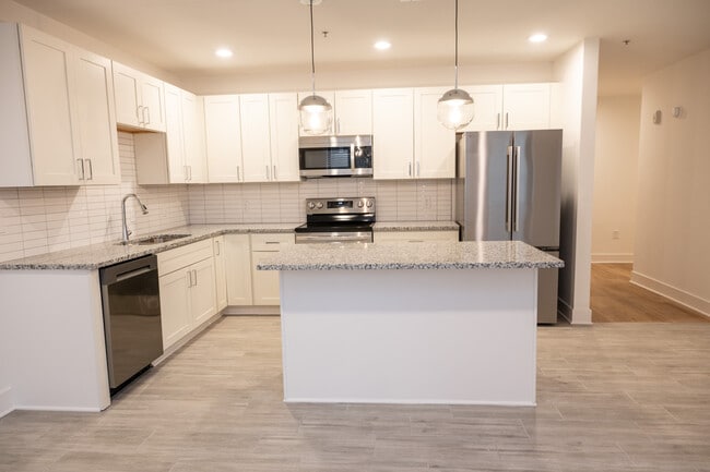 2104 | Kitchen - ArriveKC Condos