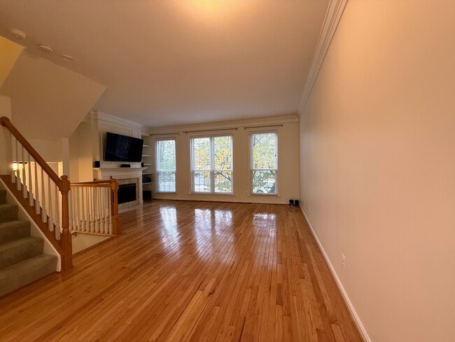 Photo - 6020 Lincolnia Rd