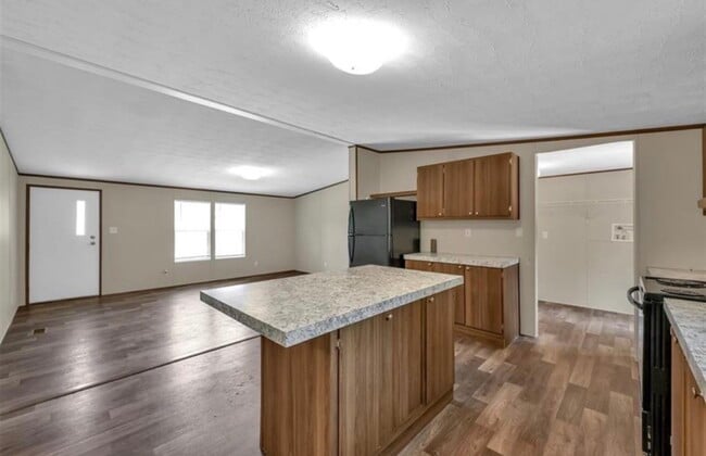 Photo - 26427 Dobbin-Huffsmith Rd