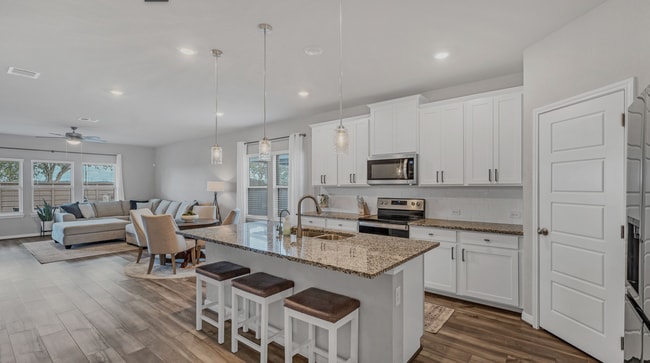 Photo - 731 Myrtle Path