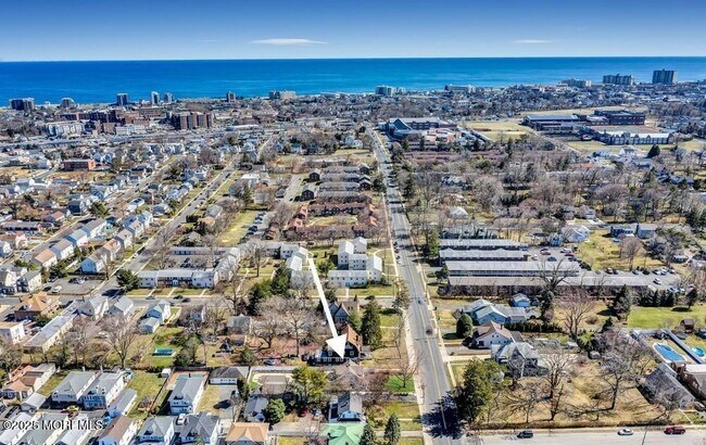 Photo - 393 N Bath Ave