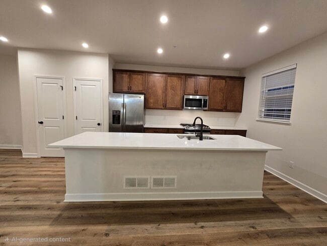 Photo - 851 Roselyn Dr