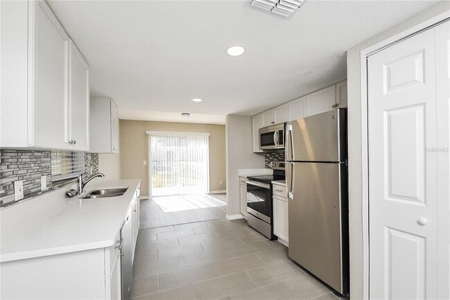 Photo - 1625 Crossridge Dr