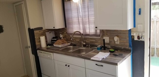 Photo - 85 E Caldwood Dr