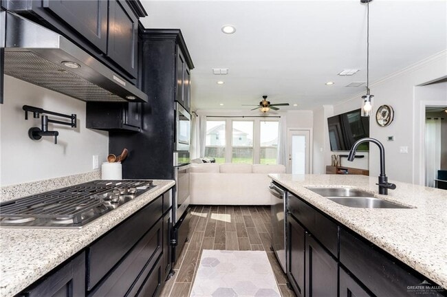 Photo - 17 White River Dr