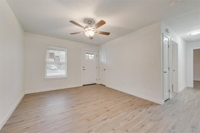 Photo - 3853 Commonwealth Dr