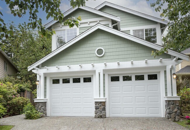 Photo - 25133 SE 43rd Pl House
