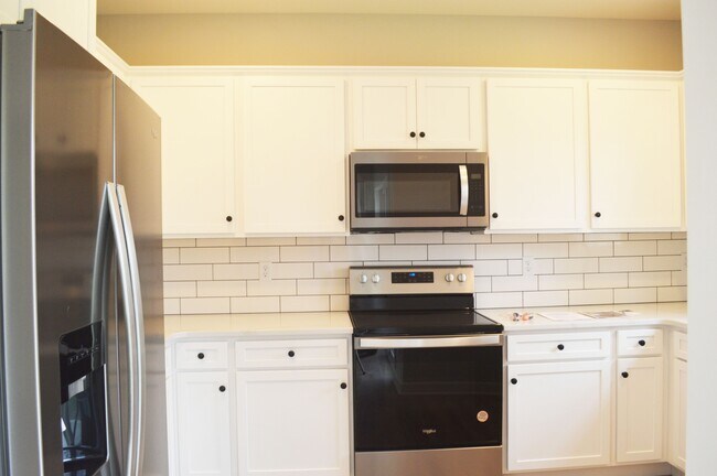 Photo - 1430 Village Lp