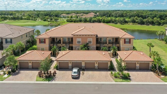 Esplanade Lakewood Ranch - Esplanade Lakewood Ranch