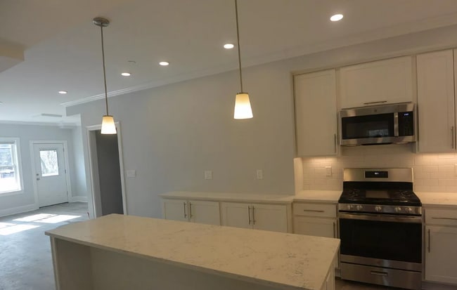 Photo - 110 Kenrick St