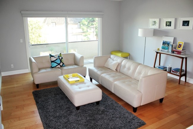 Living Room - 11820 Mayfield Ave Unit 208