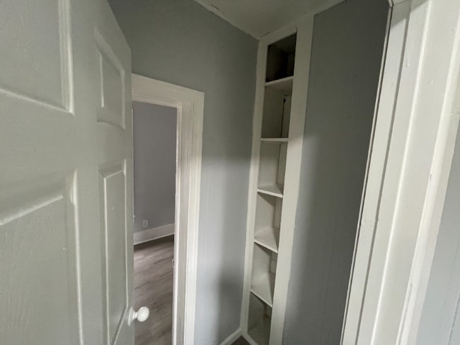 Photo - 407 W 23rd St