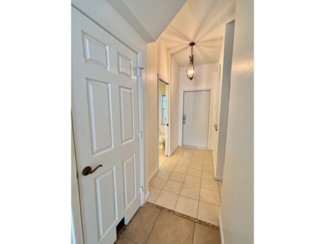 Photo - Move-in ready!  3 bedroom/2.5 Bath Townhom...
