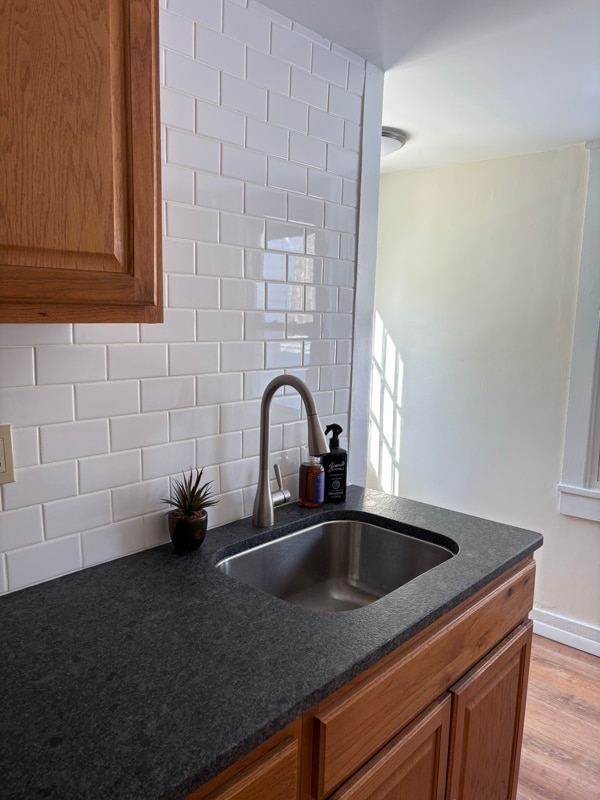 Photo - 838 Hallet Rd